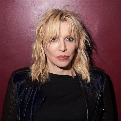 courtney love real name.